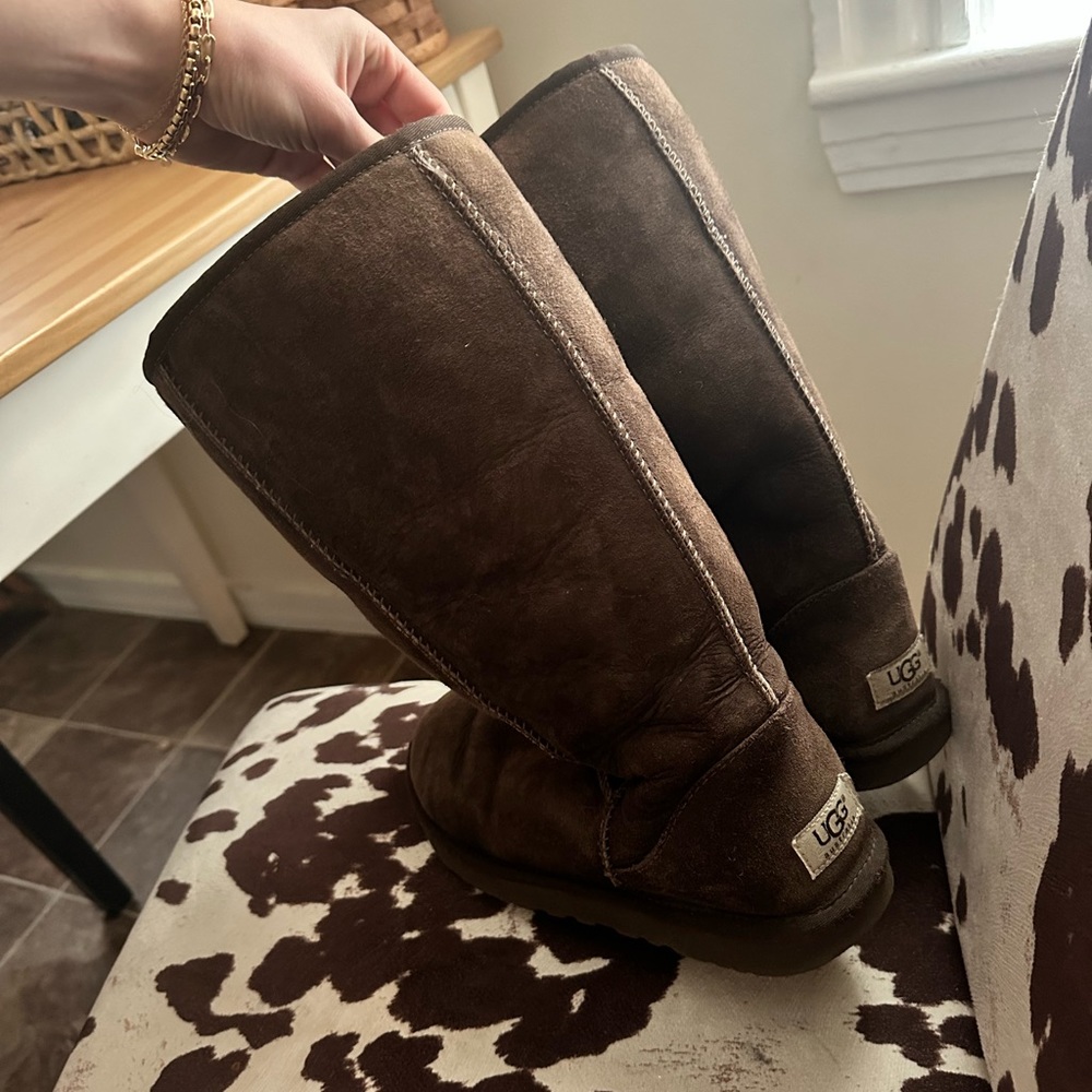 Original UGG - tall chocolate brown boots